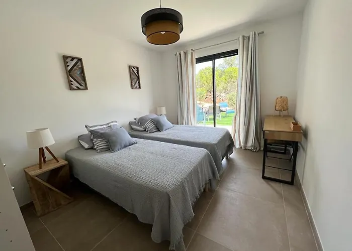 Monte E Mare, Piscine Chauffee, Climatisee A 5 Mn De La De Santa Giulia ヴィラ *